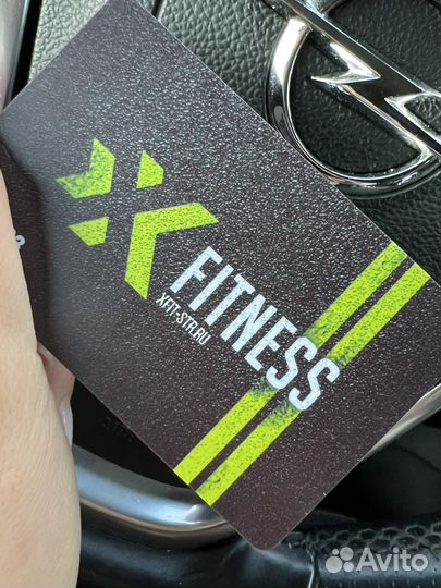 Абонемент в фитнес клуб xfit