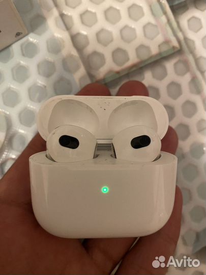 Беспроводные наушники apple airpods 3