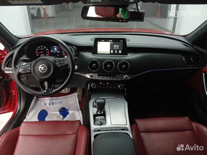 Kia Stinger 2.0 AT, 2019, 39 000 км