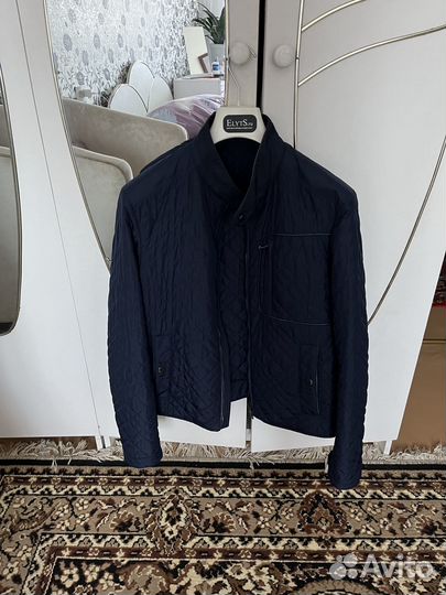 Продам куртку Pal Zileri