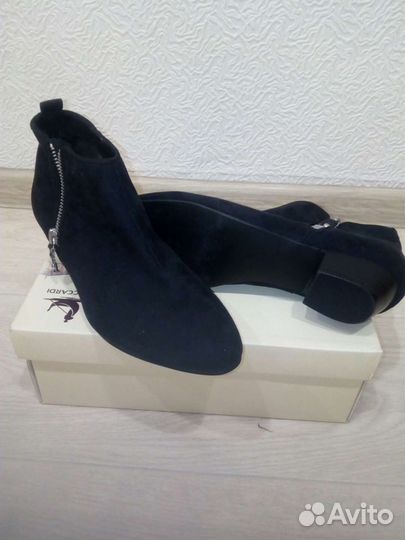 Ботильоны новые