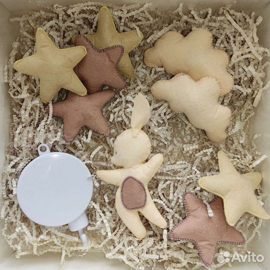 Новый мобиль в кроватку из фетра, ручная работа