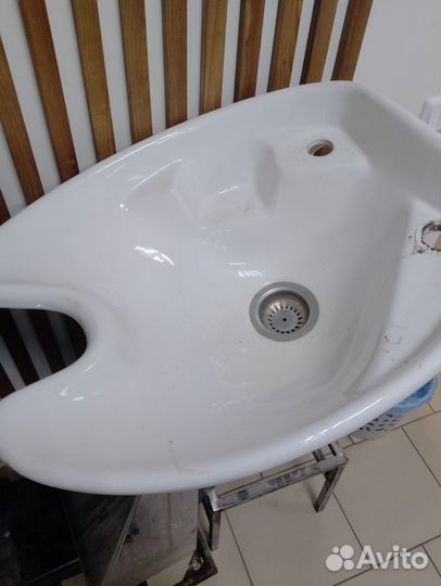 Раковина парикмахерской мойки