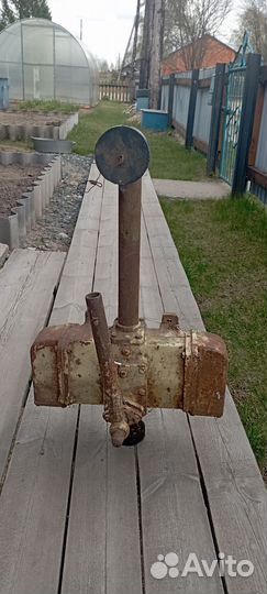 Ручной насос для перекачки жидкости