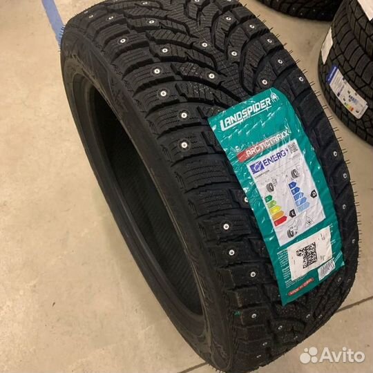 Landspider Arctictraxx 285/50 R20 116