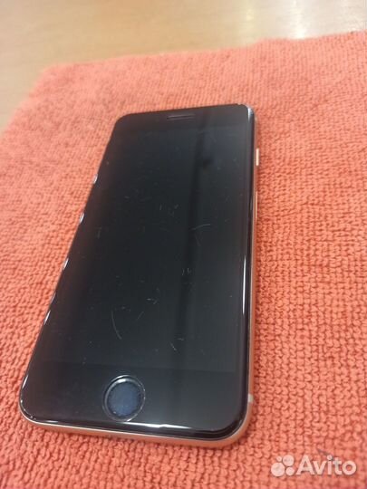 iPhone 8, 64 ГБ