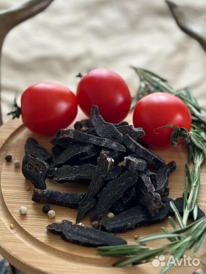 Вяленое мясо оленя