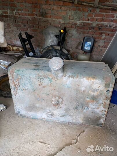 Топливный бак