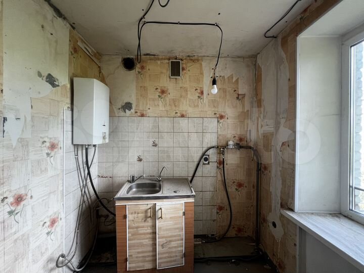 2-к. квартира, 42 м², 5/5 эт.