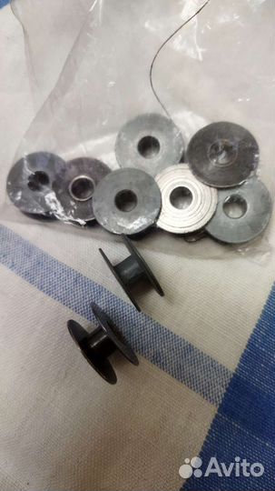 Шпульки к швейной машине