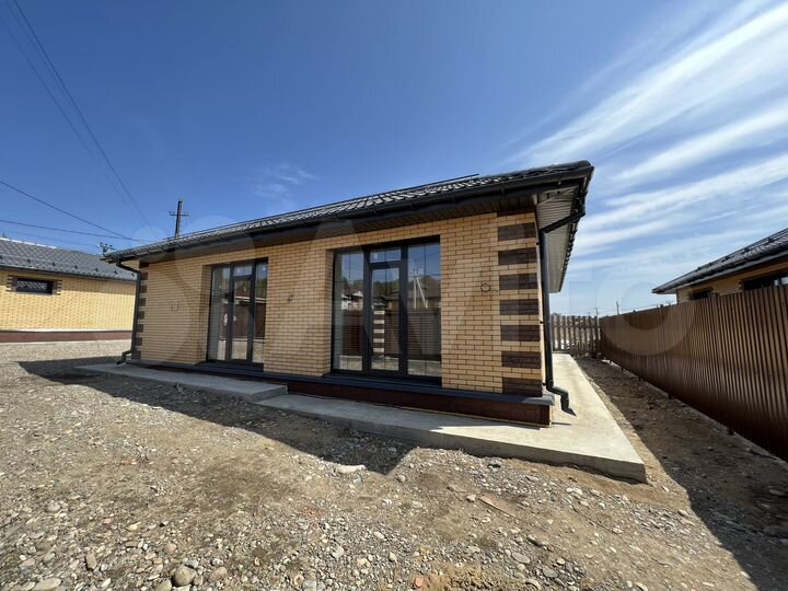 Дом 140 м² на участке 9,5 сот.