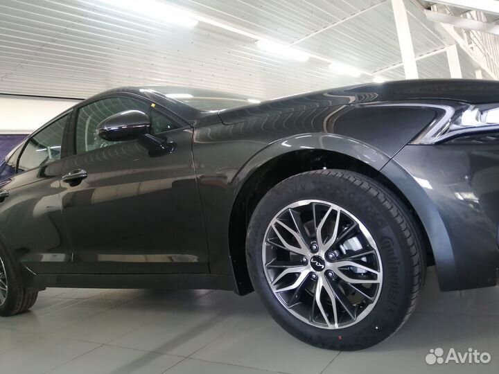 Kia K5 2.0 AT, 2023