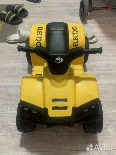 Детский электроквадроцикл