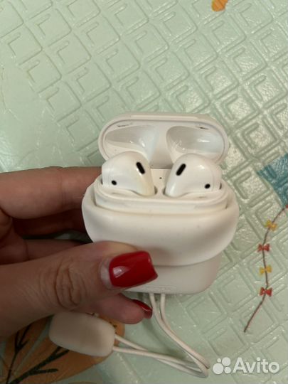 Беспроводные наушники apple airpods 2