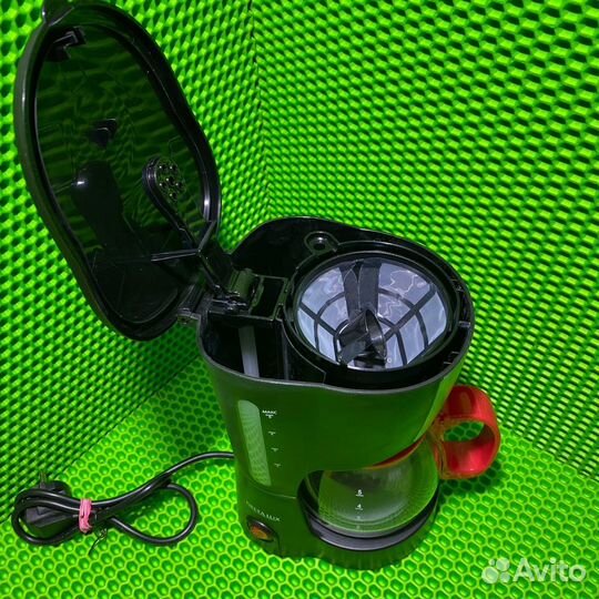 Кофеварка капельная delta LUX DL-8161