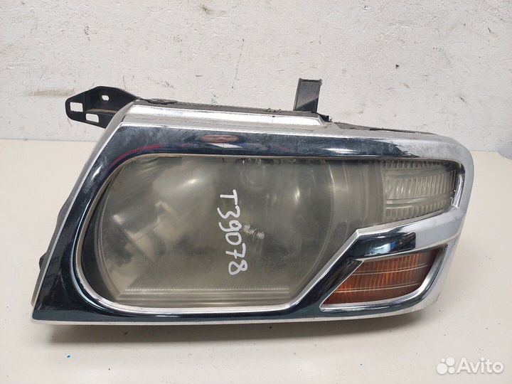 Фара (передняя) Mitsubishi Pajero / Montero, 2003