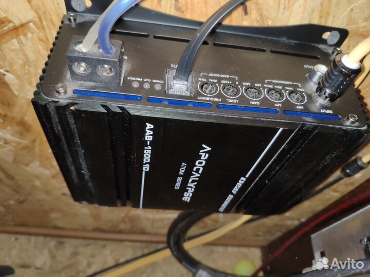 Автосабвуфер 15