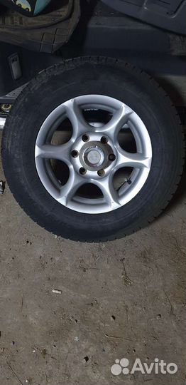 R15 Tigar Ice 215/70, PCD 6x139.7 DIA 110