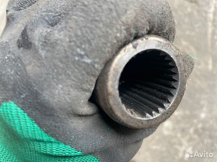 Вал карданный передний Suzuki Grand Vitara