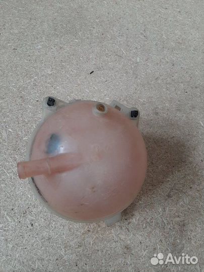 Бачок расширительный Volkswagen Passat B6 BVY 2007