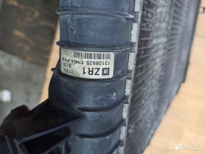 Радиатор двс Opel Astra H Z19DTH 2006