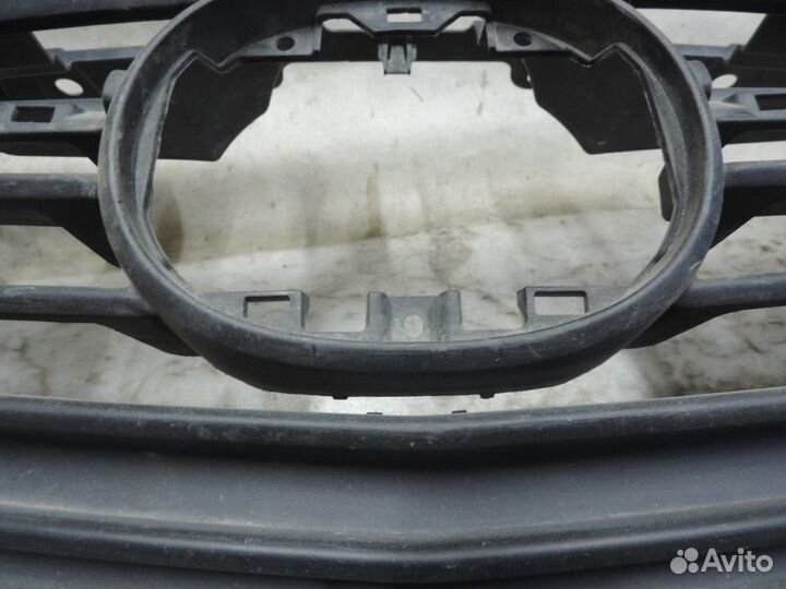 Решетка радиатора Mazda 6 2012 - 2015