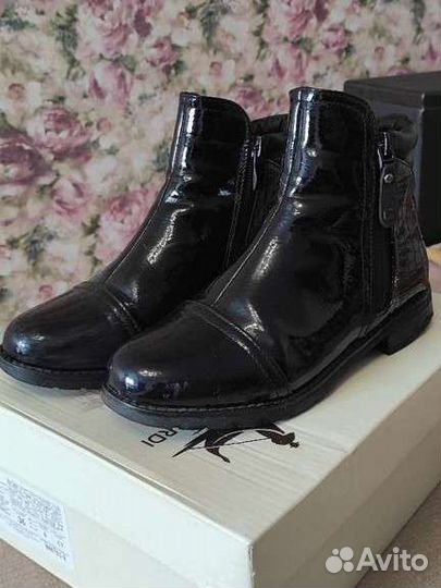 Полуботинки на девочку