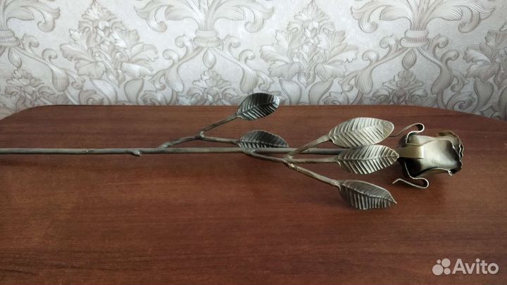 Роза металлическая