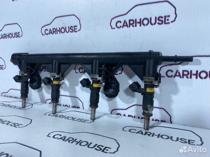 Рампа с форсунками Peugeot 308 euro 4 1.6 EP6 120