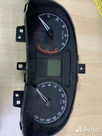 Щиток приборов Skoda Fabia 2