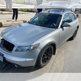 Infiniti FX35 3.5 AT, 2003, битый, 240 000 км