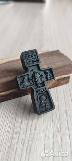 Крест деревянный
