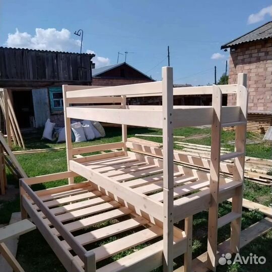 Детская кровать