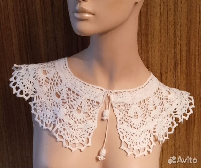 Кружевной воротничок