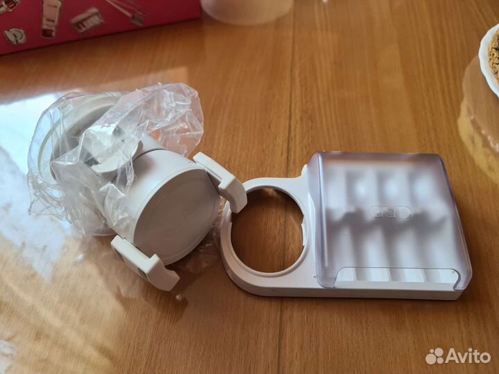 Аксессуары Braun Oral B для зубных щеток