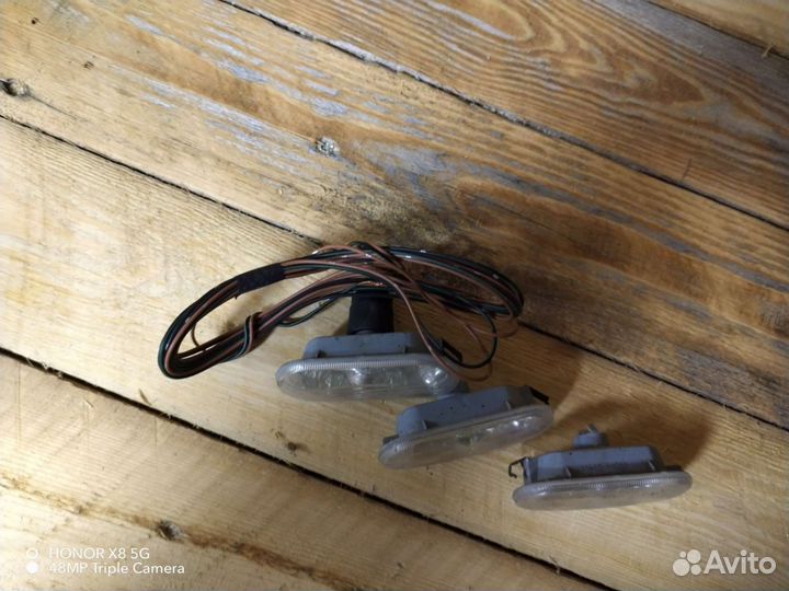 Боковой повторитель