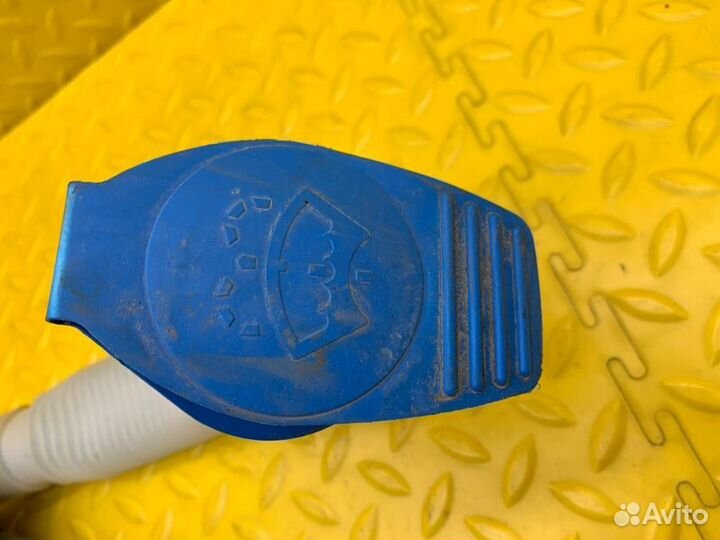 Горловина бачка стеклоомывателя Volkswagen Polo