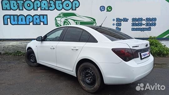 Пружина передняя Chevrolet Cruze 23447480