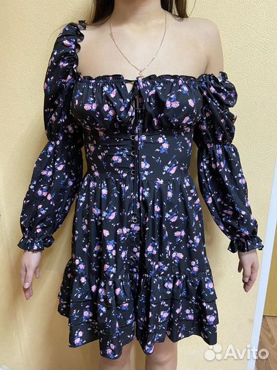 Платье женское 44 46