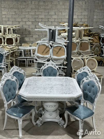 Стол \ стол в наличии