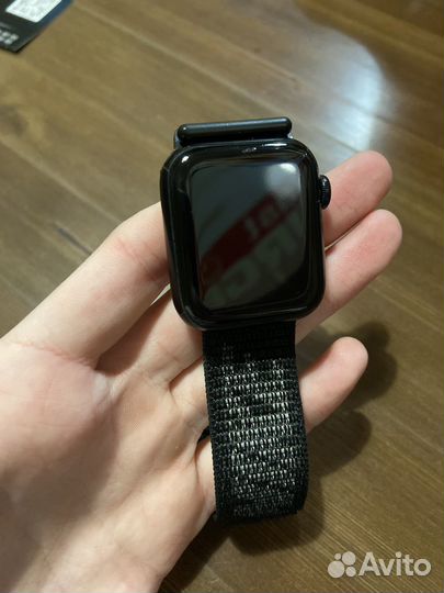 Apple watch se2 40мм