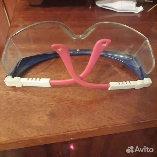 Очки защитные