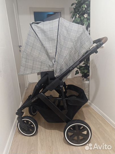 Коляска 2 в 1 бу