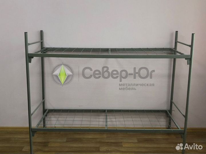 Металлические кровати для рабочих