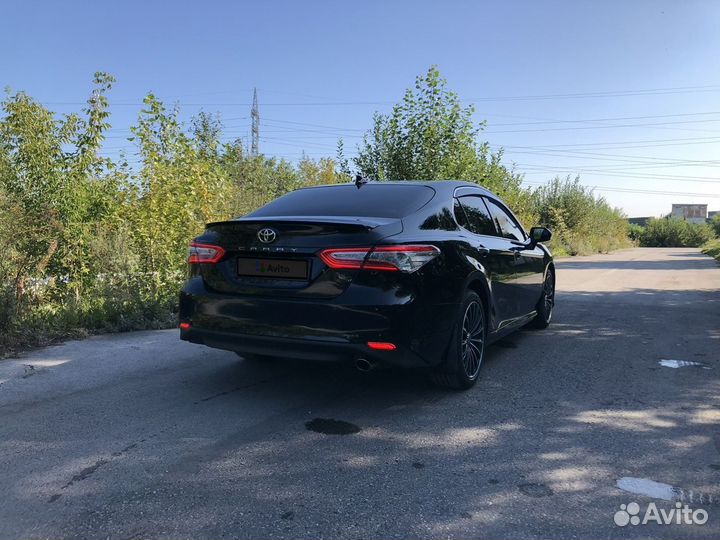 Toyota Camry 2.5 AT, 2018, 122 007 км