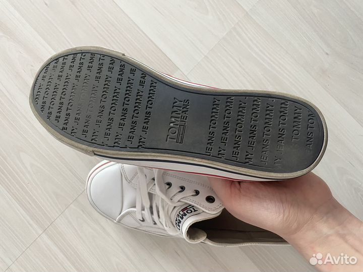 Tommy hilfiger кеды