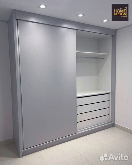 Красивый шкаф купе