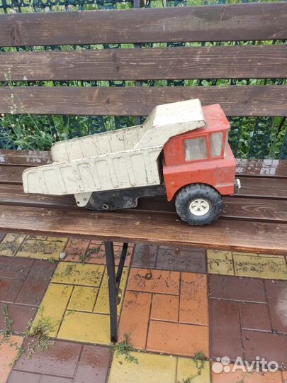 Машинка советская железная