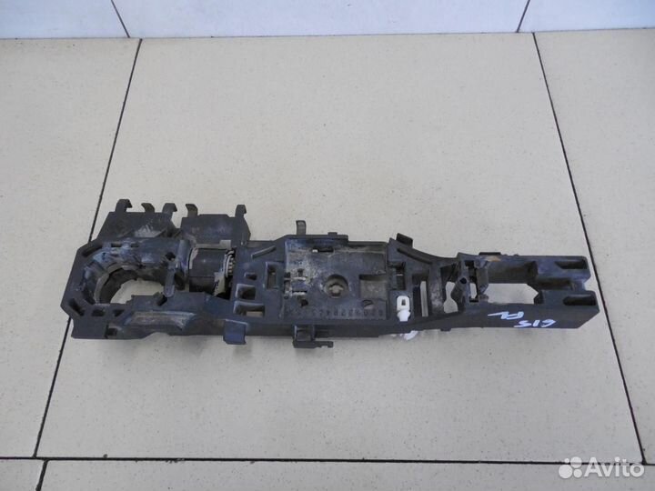 Кронштейн ручки Megane II 2002-2009