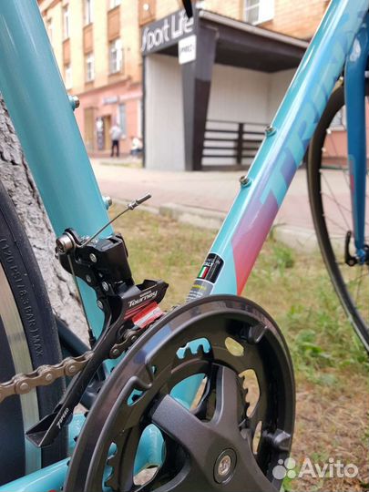 Велосипед шоссейный Trinx Climber 1.0 700C